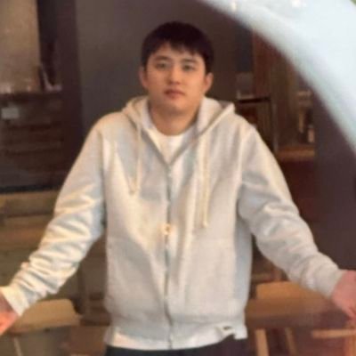 gravitsoo's profile picture. 