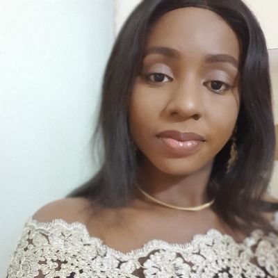 Seunofficialo's profile picture. Jesus Christ is the way. 
Football lover #ManchesterUnited