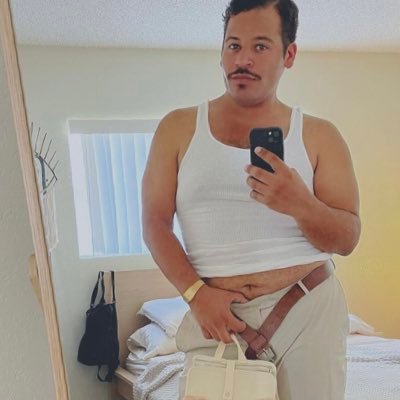 lawrencedaves's profile picture. still no clue what to do on here