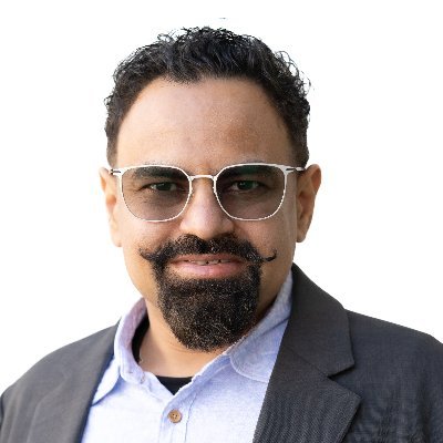 Innovating #IoT #AI #GreenEnergy #EVCharging Cofounder CEO Intuthings Director of Product @Intuzhq #TechForGood #Cloud #5G #EV #ThoughtLeader #Futurist