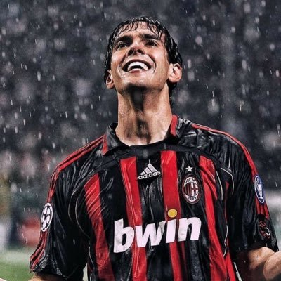 MattIlMilanista's profile picture. Sempre e solo ❤️🖤