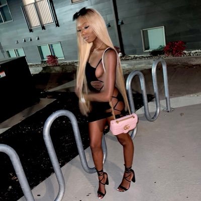 _Alyssaax3's profile picture. The Ohio State University alumna x2 🌰❤️