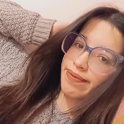 camiparello's profile picture. 24.