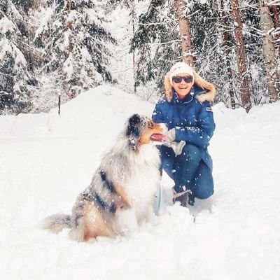 yanidarrell's profile picture. Elegance is not about being notice, it's about being remembered.
Just an ordinary woman who has had an extraordinary life.. ☺️

IG : @yanidarrell