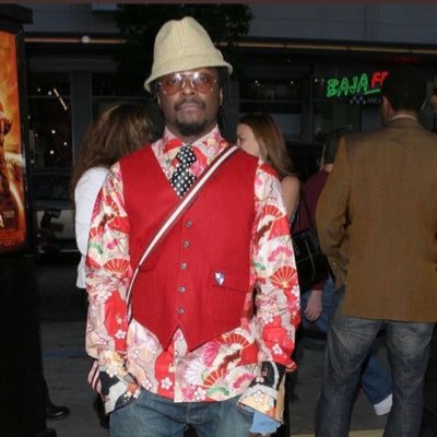 fufuandhenny's profile picture. Prime Minister of Blackistan | me nah guh time fuh white people especially the white South African ones!