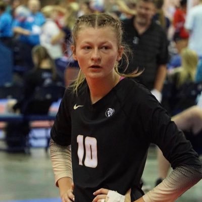 Hawaii Pacific University Volleyball Commit Class of 2024 L/DS: Aspire 18-1, U19 UWG USA National Team, Ranked 8th in Oregon for DS class of 24