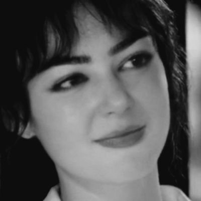 Neda_Pouya's profile picture. lllustrator  | 
Nft