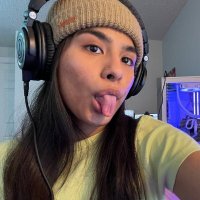 Vanessa (@222vanecsak) 's Twitter Profile