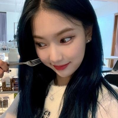 W1TCHC0R4L_'s profile picture. .