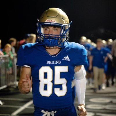 WR/DB l 6”0 185 l 35 ACT l 4.4 GPA l Brentwood High l co 2025 l 6158530454