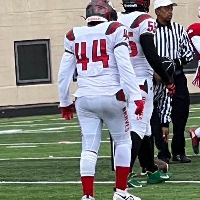 Jesse Gantt, Class of 23, Height:6’0, GPA: 3.4, Bremen Highschool IL. Looking forward to playing at any College. Quote: Work Hard🖤 DT/DE #44 weight: 220