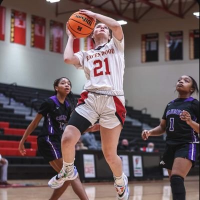 Emma Rayl Profile