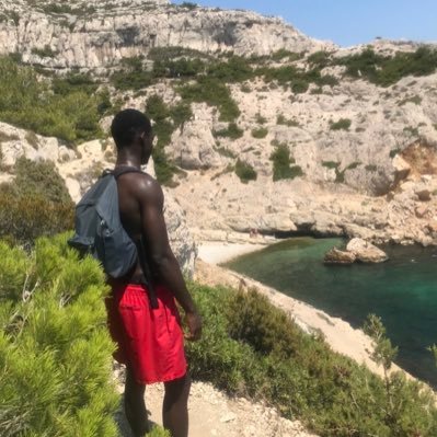 🇫🇷🇸🇳🏴‍☠️ Jeune Ermites / Otaku| Artiste sur FIFA| twitch: Meruem_6ko