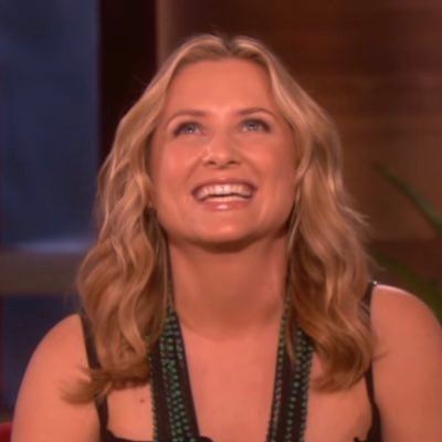 arizonasstraws's profile picture. forever in a state of clownery | 💙