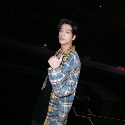 ramyeonsduo's profile picture. wrecked