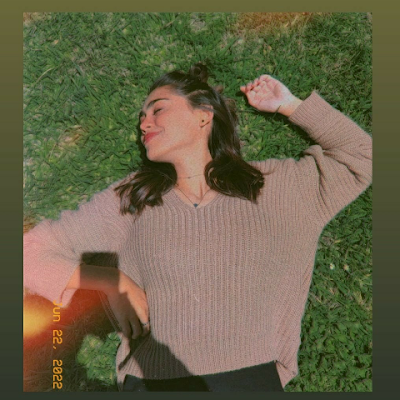 TejasviTeju8's profile picture. Finessing my way through life 🍂