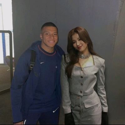 gtzyoon's profile picture. :)