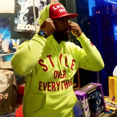 MrSweetwyne's profile picture. 