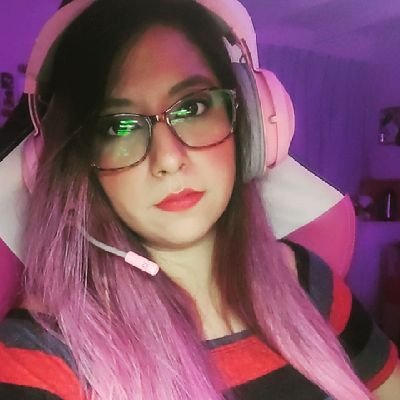 👩🏻 ¡Hola! Soy Faty. 🎮Gamer Peruana 🐰 Amo a los conejitos. 🎉Y si te gusta pasarla chill eres Bienvendid@.