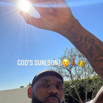 🇳🇬X🇫🇷+🇸🇪+🇧🇯| 📍🇬🇧 |I’m a meme dealer…Yeah I’m the bad guy, call me Chun-Li | Ici pour les memes et être delulu | Not lucky, I’m BLESSED