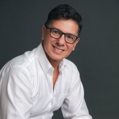 JRCaporal's profile picture. J. R. Caporal tem uma larga experiência e tradição no setor automobilístico. Sua família atua no ramo desde 1941.