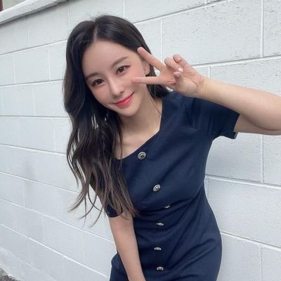 Kathlee93884030's profile picture. 