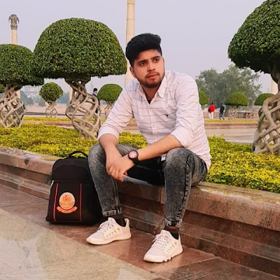 DrArsha10925128's profile picture. 