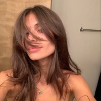 Vivienne Waren (@viviii_wave) 's Twitter Profile