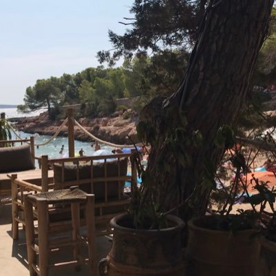 maklad_a's profile picture. 