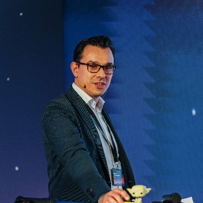 A medical professional with a passion for oncology and a drive for digital innovation.