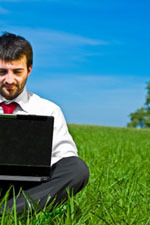 EarnWithDennisB's profile picture. Helping people to become financially free, running my business from home.