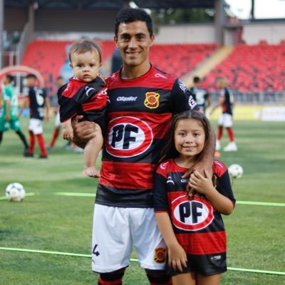 Futbolista profesional. Rangers de Talca 🇨🇱.Papá de los amores de mi vida.. ♥JULIETA♥OCTAVIO❤️General Las Heras ,Buenos Aires. Temporada 2022 👇🏼