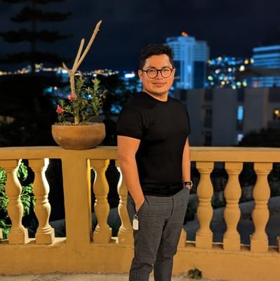 SrWil0's profile picture. Live with honor, Die with glory