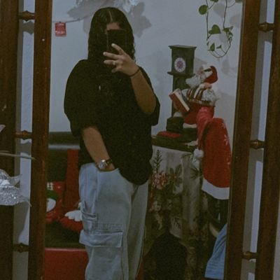 Katheri38983978's profile picture. What's up