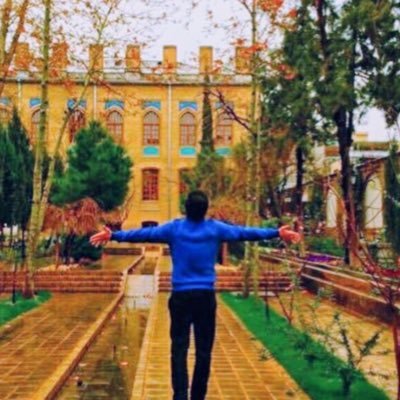 باشد که به وقت ظهور ،حکم کوچه بنی هاشم صادر شود .🍁کمی شاعر ، پاییزی ام از خیابونا بپرس..🍁