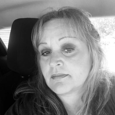 HANLEY72's profile picture. Love my son and husband and LOVE racing ❤️🏁❤️🏁❤️🏁