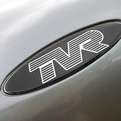 TVR・グリフィス５００→？？？納車待ち
免許返納までに乗れた名車の試乗記リストです。