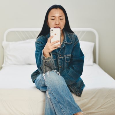 juliecasson's profile picture. 30, photographer, she/her