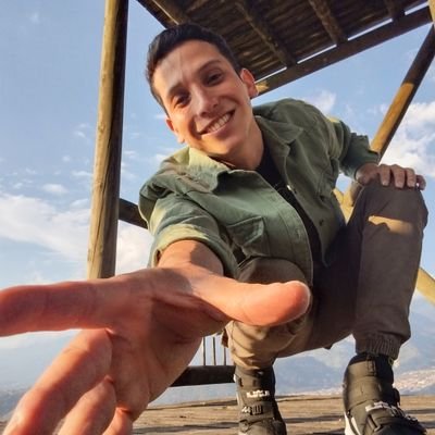 abiliovasquez's profile picture. Si no me divierte o no me educa, no me interesa.