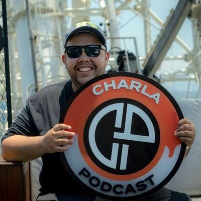 Meu peito é do povo, do samba e da gente |  @charlapodcast