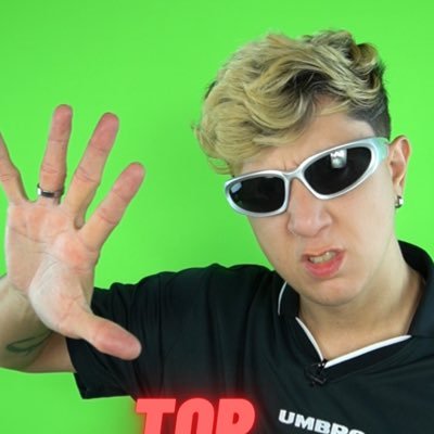 faço uns vídeo e tenho um canal, assiste um vídeo aqui em baixo! =D