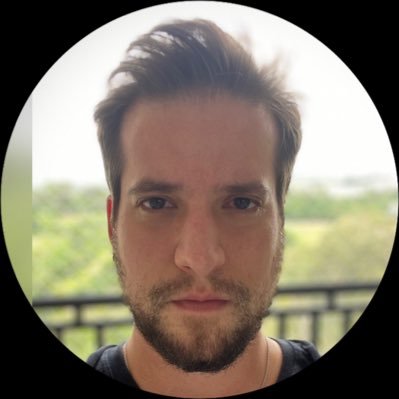 YuRissetti's profile picture. 