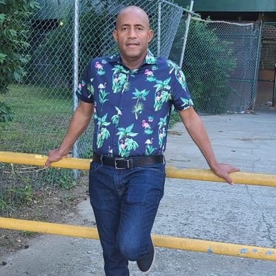 miguelangelnat6's profile picture. Soy muy romántico