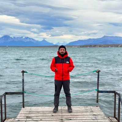 juanpintoduran's profile picture. 🇨🇱 living in 🇩🇰 | Leftist | Sr. Software Engineer @civicplus | Magic Judge & cEDH Commentator | @udechile aunque gane 💙❤️ | Views are my own | He/Him