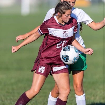 class of 24’ | #20, attacking center mid, forward | GPA: unweighted - 3.9, weighted - 4.6 | class rank: 5 of 104 | contact: nadia20greer@gmail.com, 440-714-0756