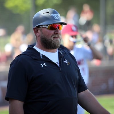 Husband & Father of 4 | ⚾️ 🏈 Coach, Assoc. AD @loomischaffee | ‘11 Alumnus @middfootball @midd_baseball | GA ‘16 @_scfootball | SoCal & Pitt Roots