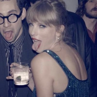 drinking with taylor