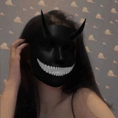 papapapap221's profile picture. 