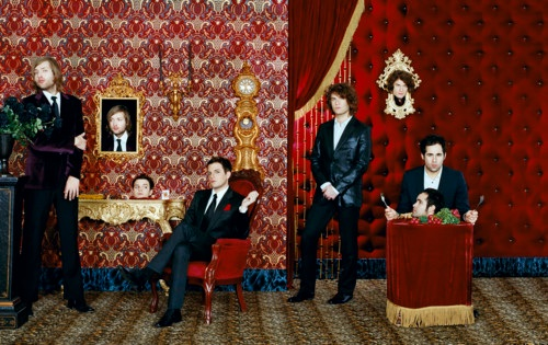 Blog with facts, stories and trivia about The Killers.
