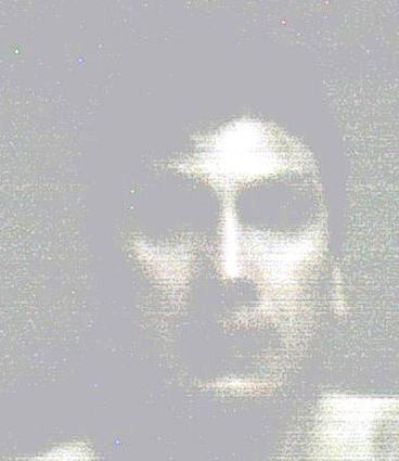 nureta's profile picture. Cierro los ojos para ver mejor.